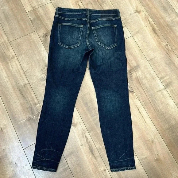 AMO Jeans Twist Cropped Jeans in True Blue Sz 27 - Picture 8 of 10
